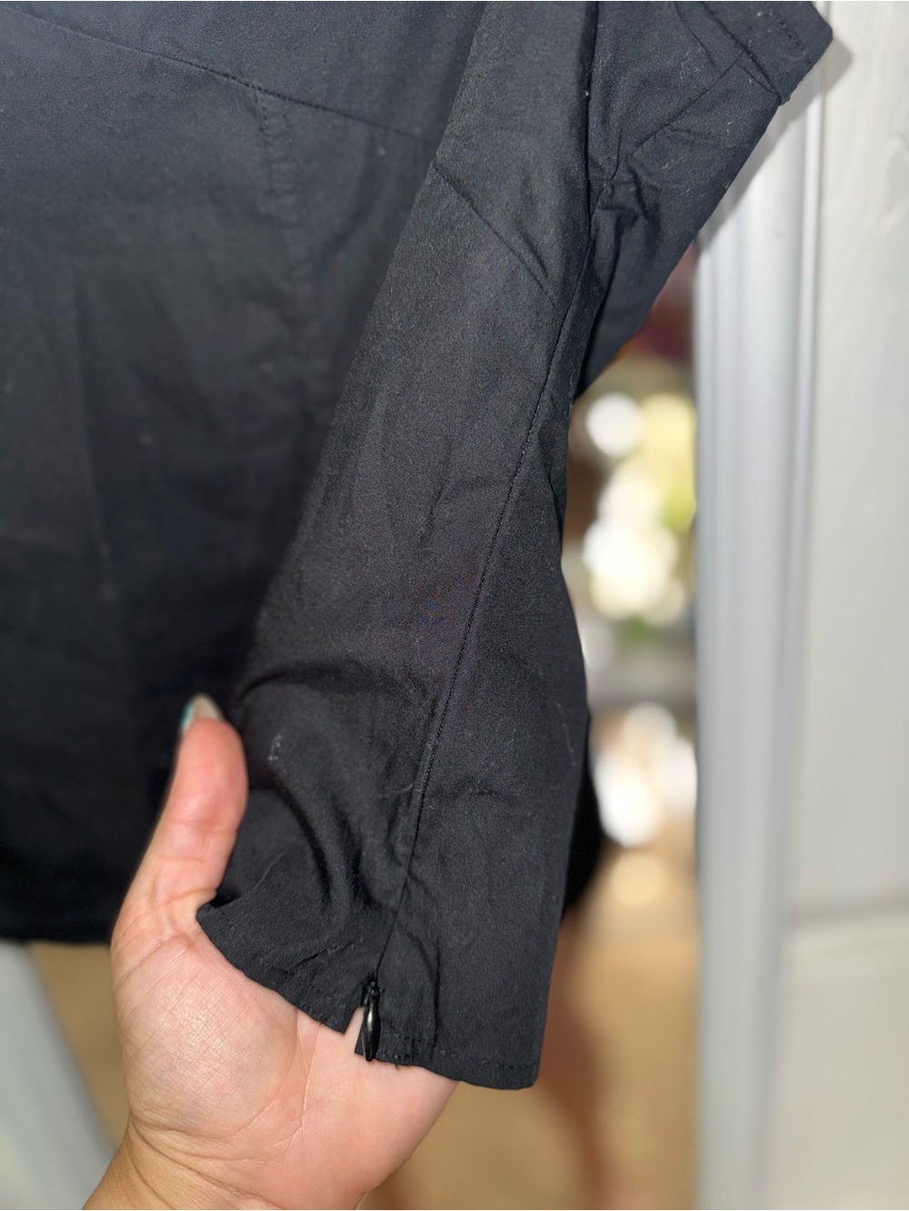 Black Cap-Sleeve Twist Front Top Madewell - Picture 3 of 5